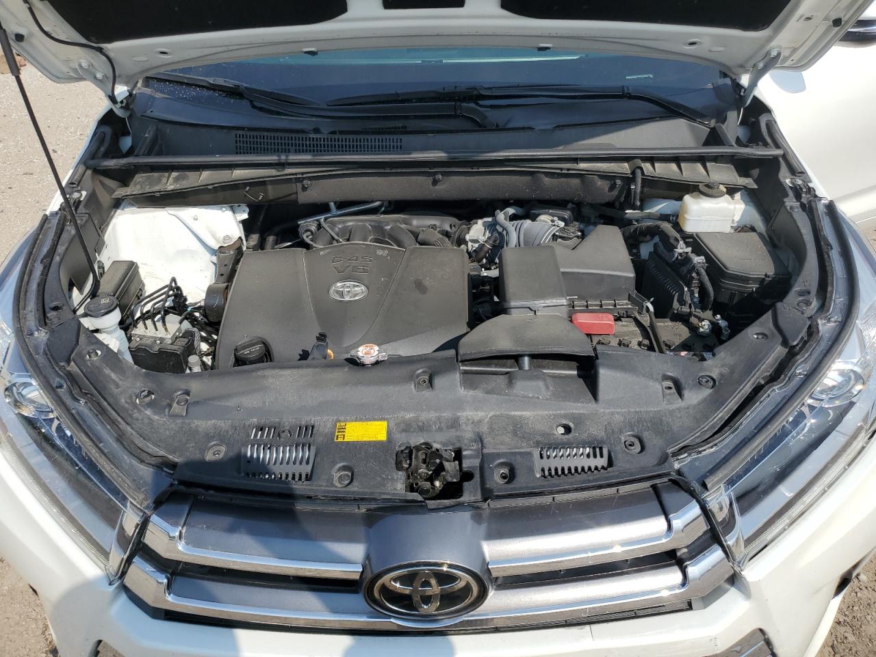 2019 Toyota Highlander Limited VIN: 5TDDZRFH7KS705421 Lot: 63743515