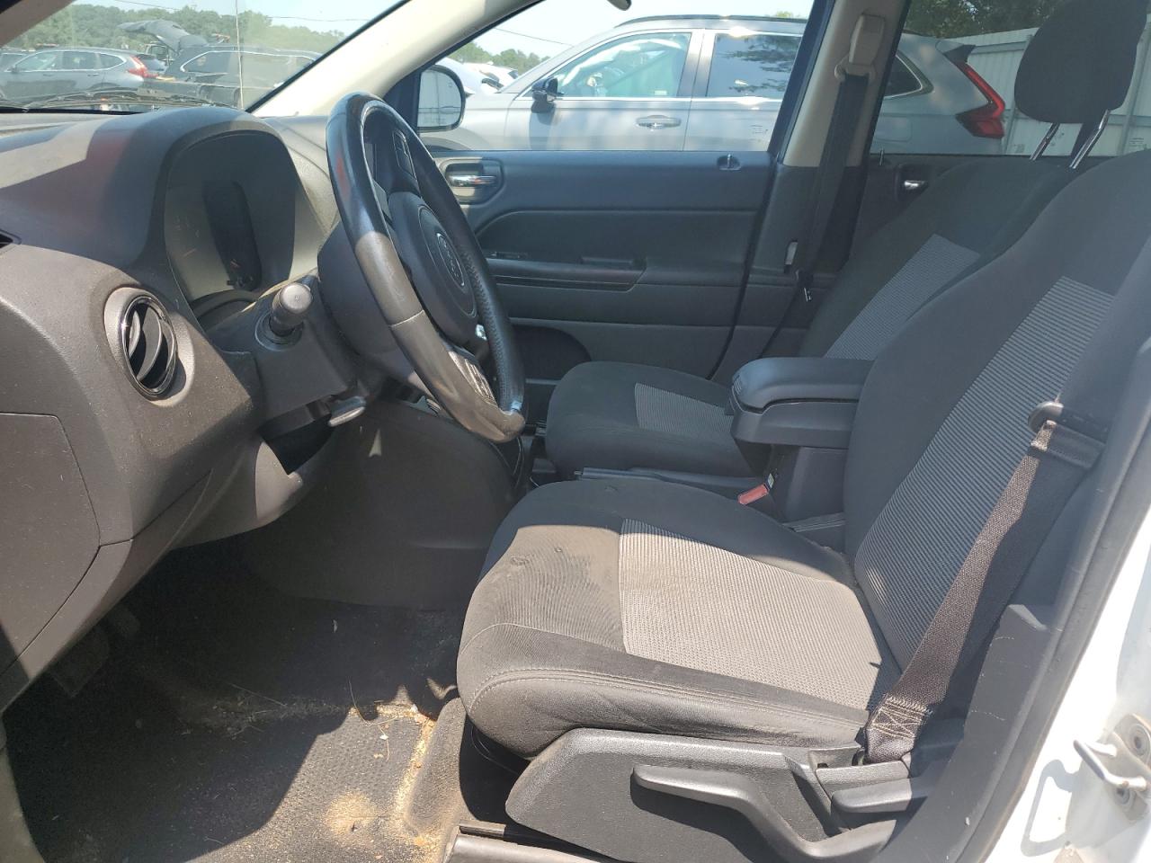 2011 Jeep Compass Sport VIN: 1J4NF1FB8BD281988 Lot: 66579665