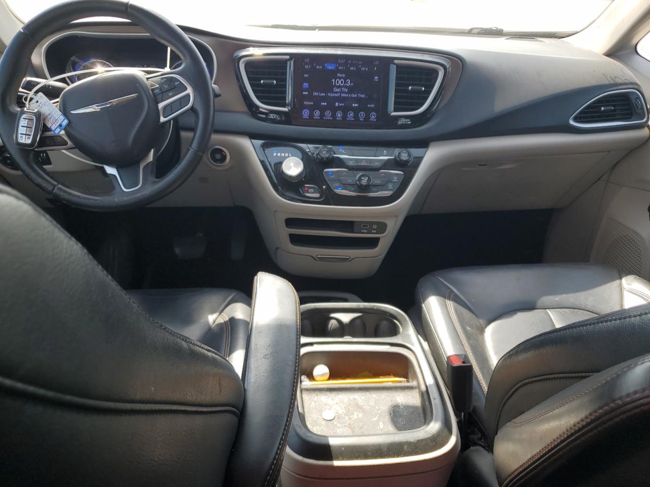 2017 Chrysler Pacifica Touring L VIN: 2C4RC1BG7HR535388 Lot: 65715345