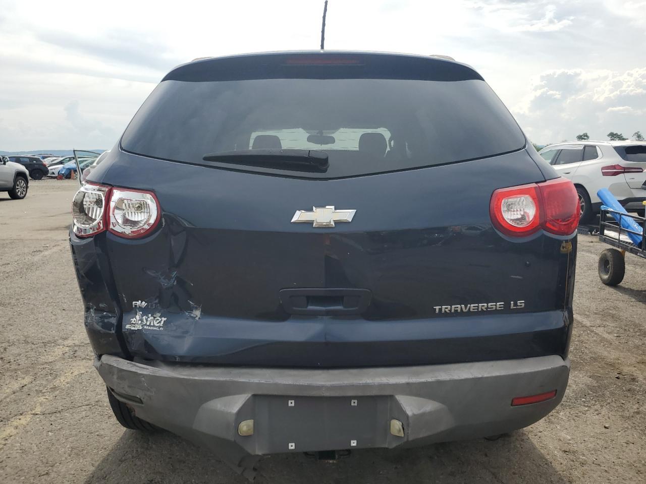 2011 Chevrolet Traverse Ls VIN: 1GNKVFED8BJ145946 Lot: 65210165