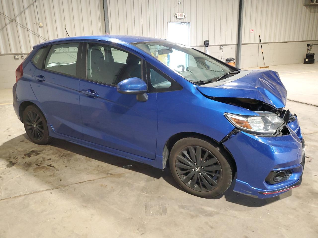 2018 Honda Fit Sport VIN: 3HGGK5H68JM707751 Lot: 65210345