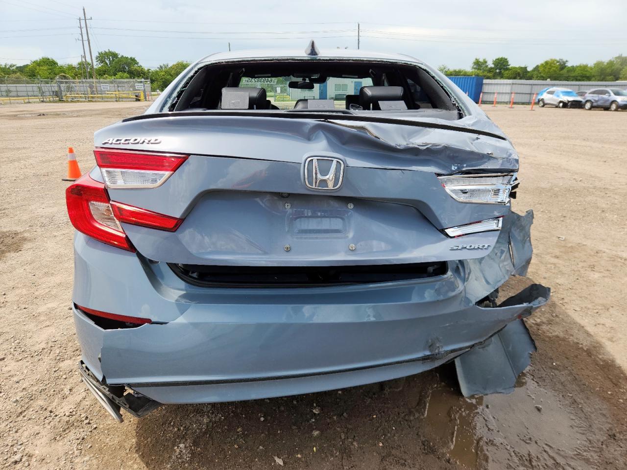 2022 Honda Accord Sport VIN: 1HGCV1F3XNA005800 Lot: 64938235