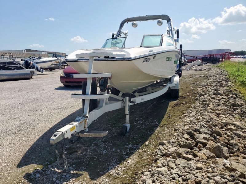 2016 MASTERCRAFT MCRAFT  