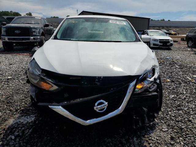  NISSAN SENTRA 2017 Белы