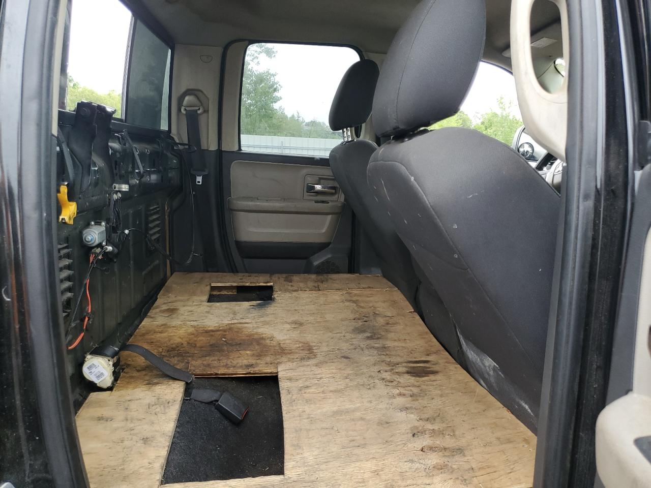 2011 Dodge Ram 1500 VIN: 1D7RV1GP1BS549270 Lot: 64067255
