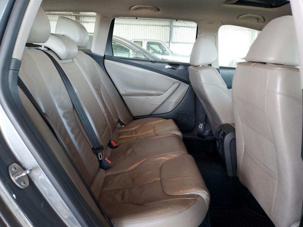 2008 Volkswagen Passat Wagon Lux VIN: WVWTK73C28E168047 Lot: 64069615