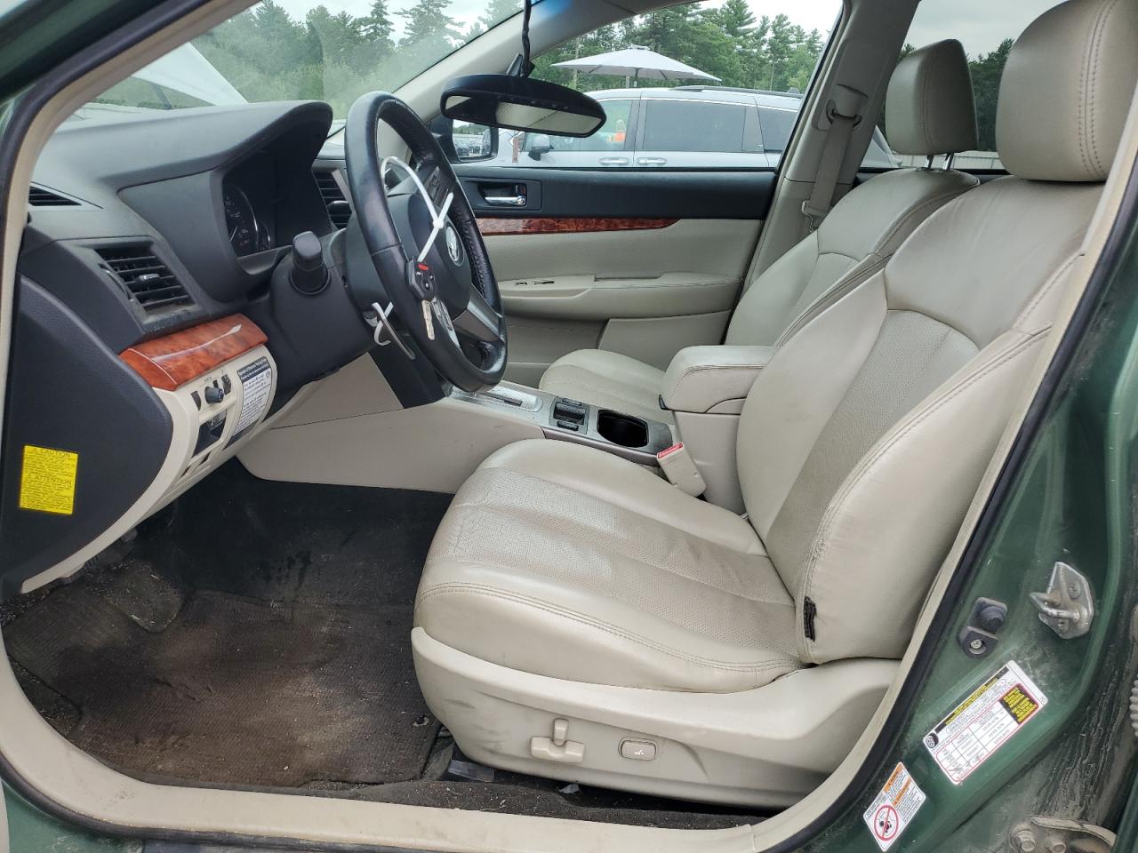 2011 Subaru Outback 2.5I Limited VIN: 4S4BRBKC8B3443947 Lot: 63861655