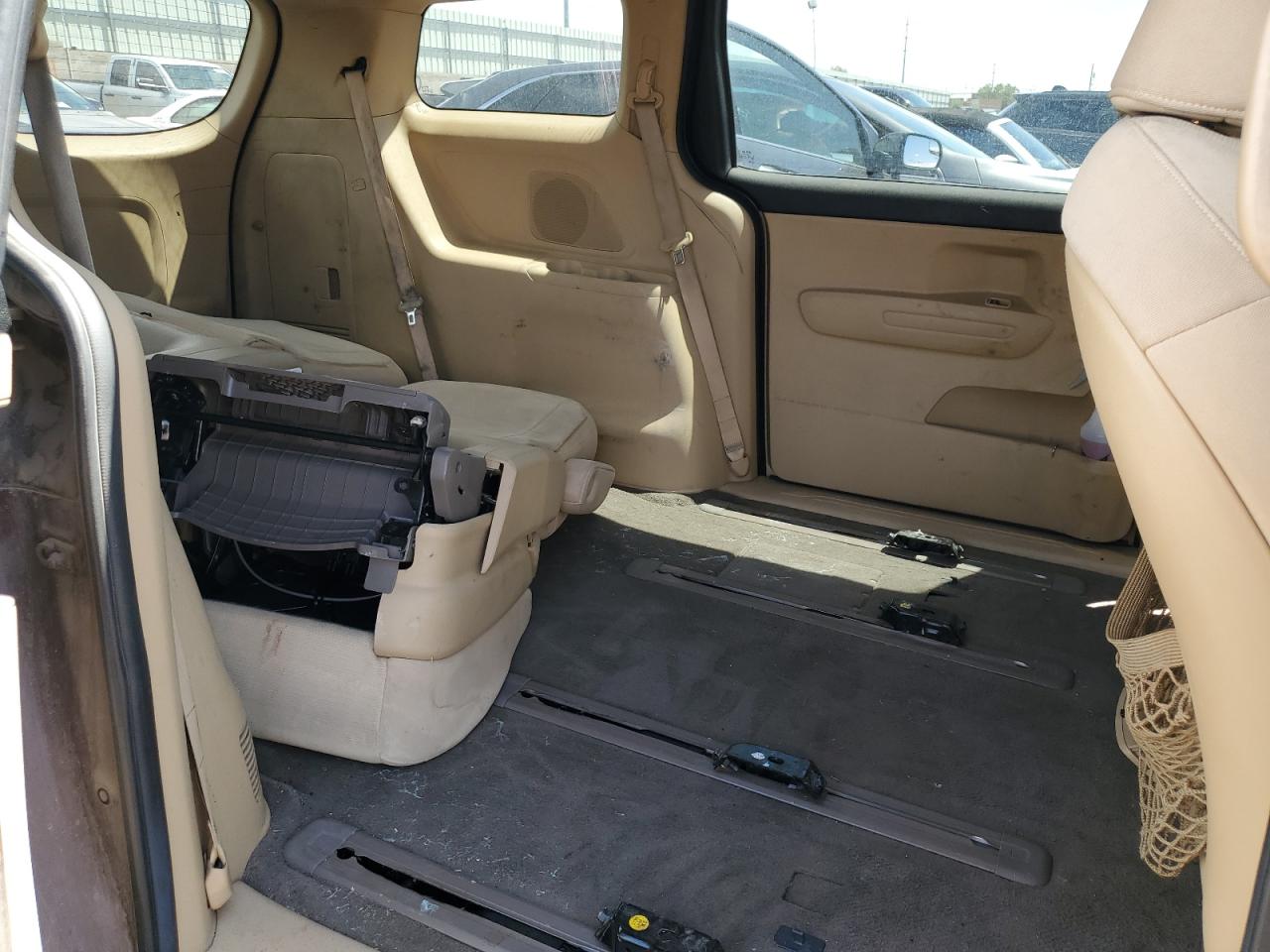 2015 Kia Sedona Lx VIN: KNDMB5C16F6024130 Lot: 65007685