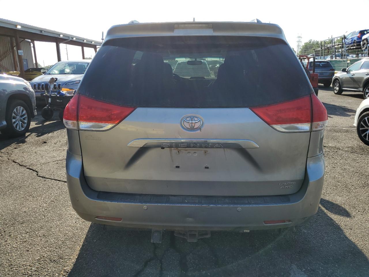 2013 Toyota Sienna Xle VIN: 5TDDK3DC6DS067383 Lot: 63749875