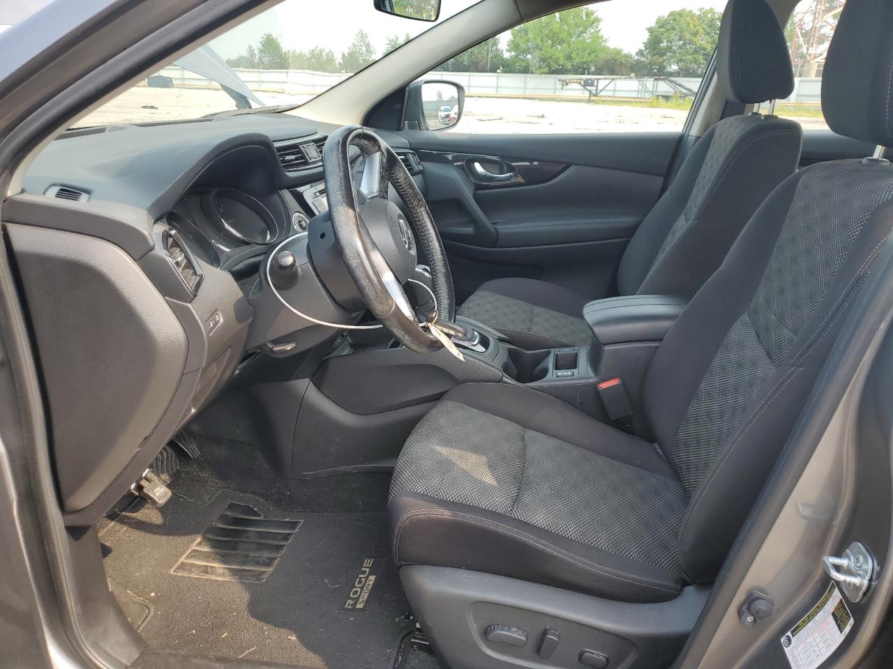 JN1BJ1CR3HW113507 2017 Nissan Rogue Sport S