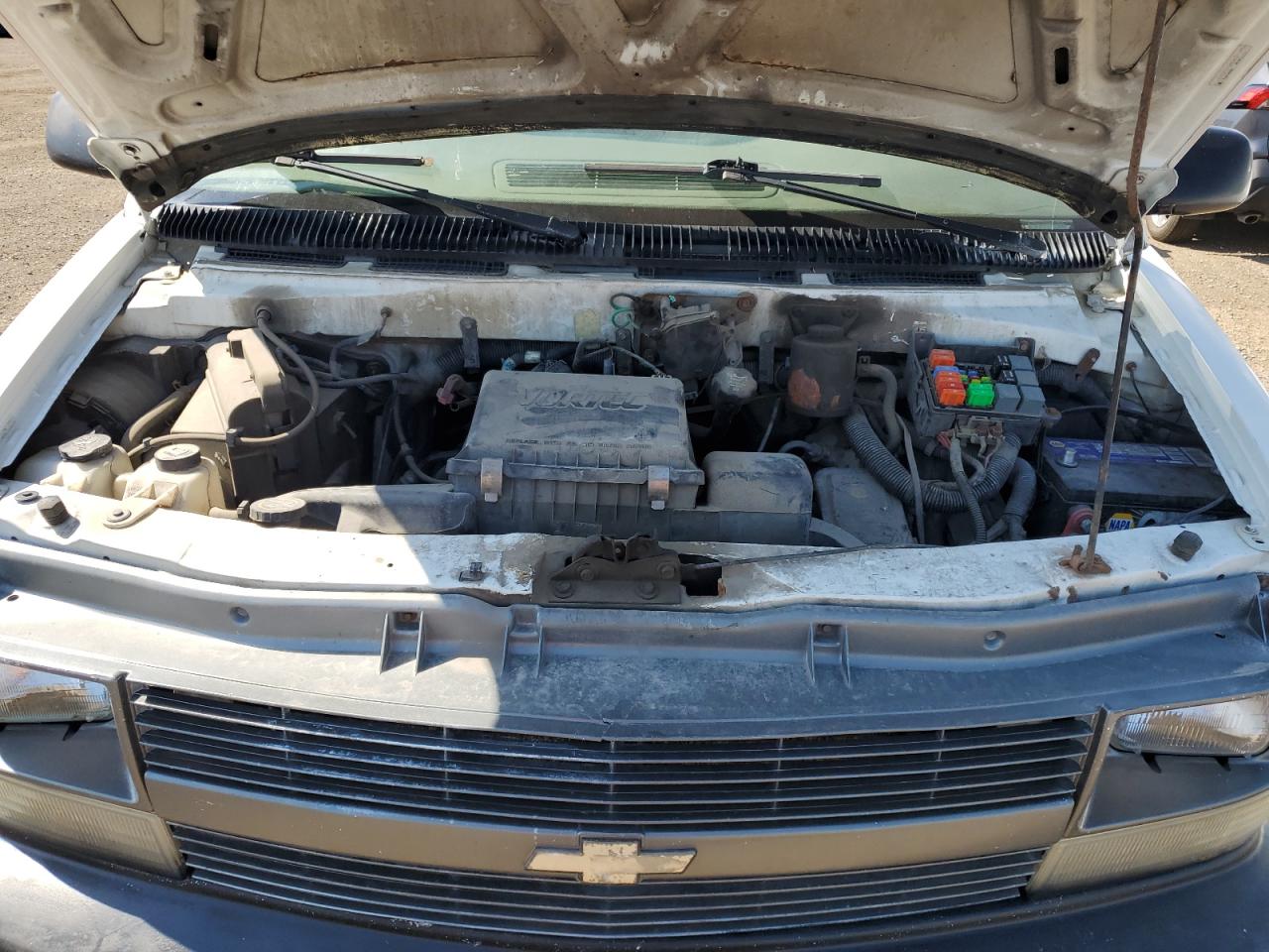 2004 Chevrolet Astro VIN: 1GCDM19X24B102583 Lot: 63305985