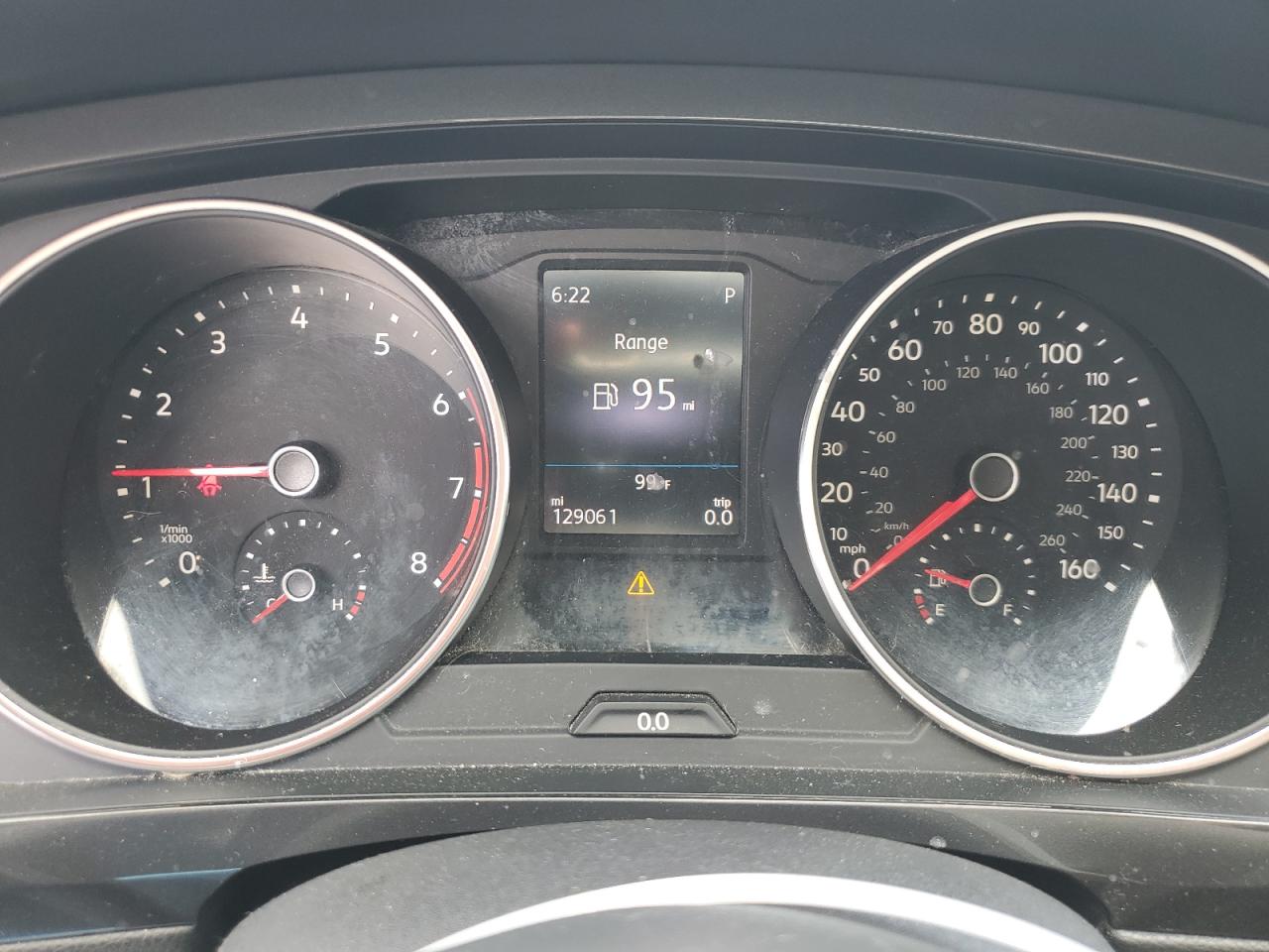 3VV1B7AX6JM072338 2018 Volkswagen Tiguan S