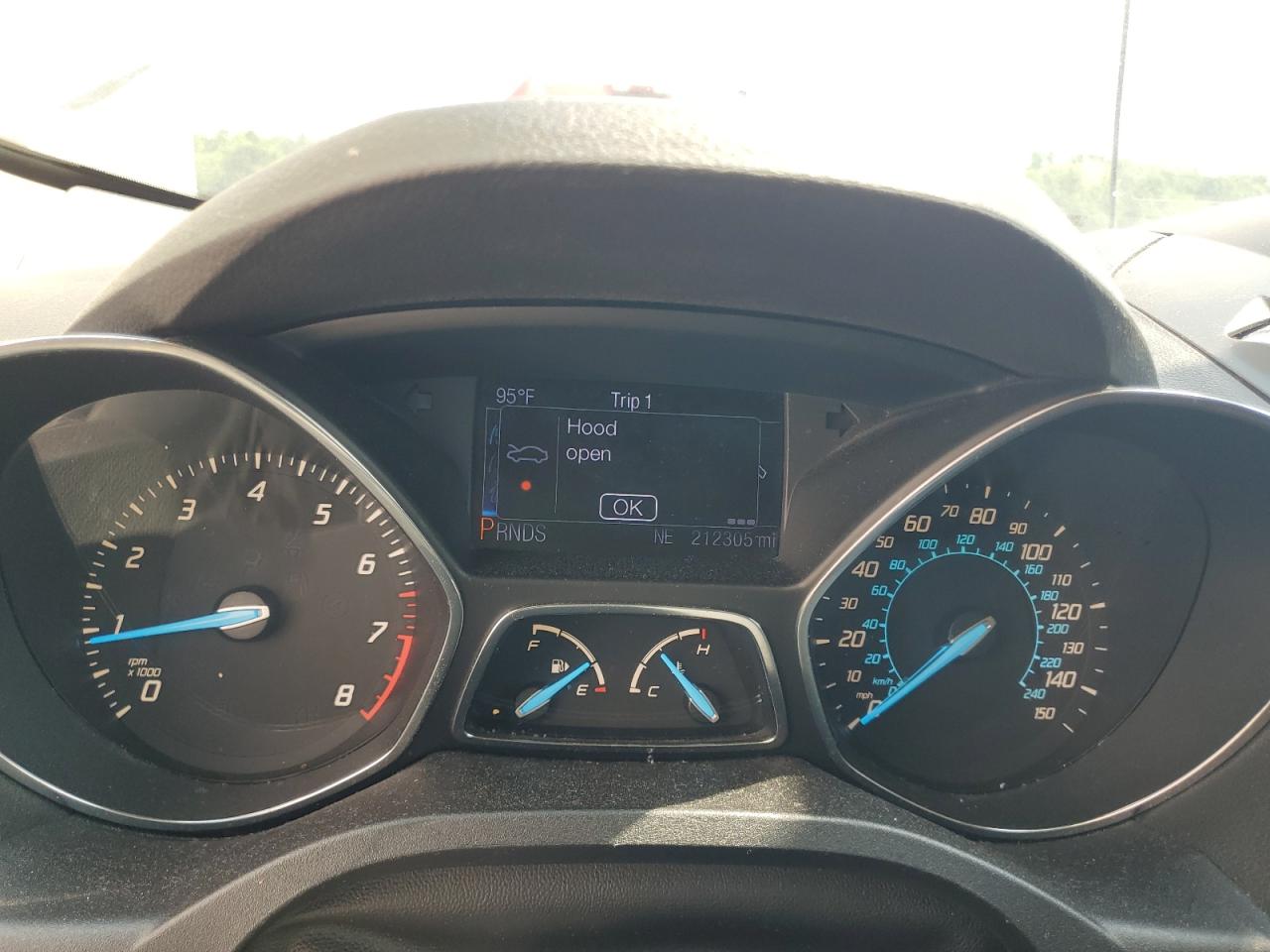 2013 Ford Escape Titanium VIN: 1FMCU0J90DUB89905 Lot: 63682855