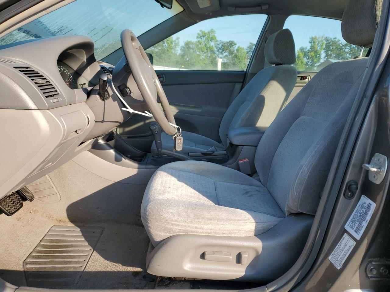 2003 Toyota Camry Le VIN: 4T1BE32K63U686483 Lot: 63520265