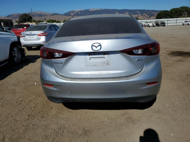  MAZDA 3 2017 Srebrny