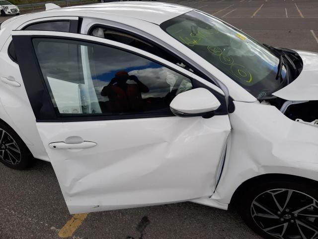 2022 TOYOTA YARIS DESI