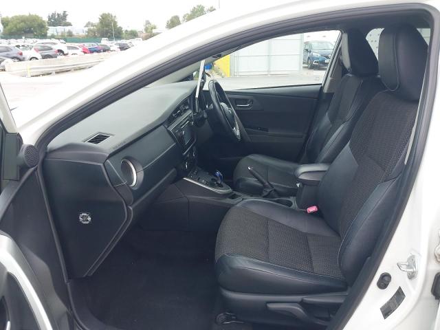 2015 TOYOTA AURIS EXCE