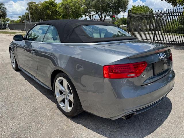 Cabriolets AUDI A5 2016 Gray