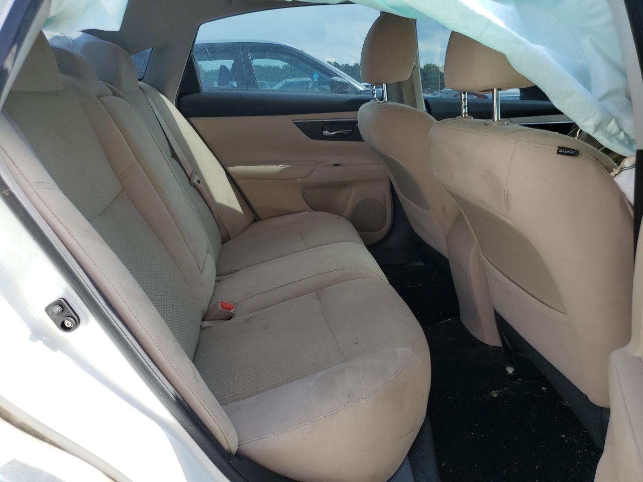 2015 Nissan Altima 2.5 VIN: 1N4AL3AP0FN896892 Lot: 82120755