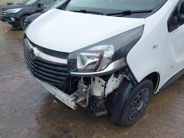 2015 VAUXHALL VIVARO 290