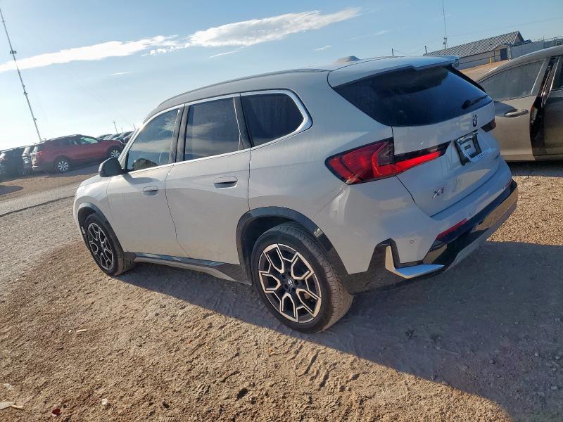  BMW X1 2025 Белы