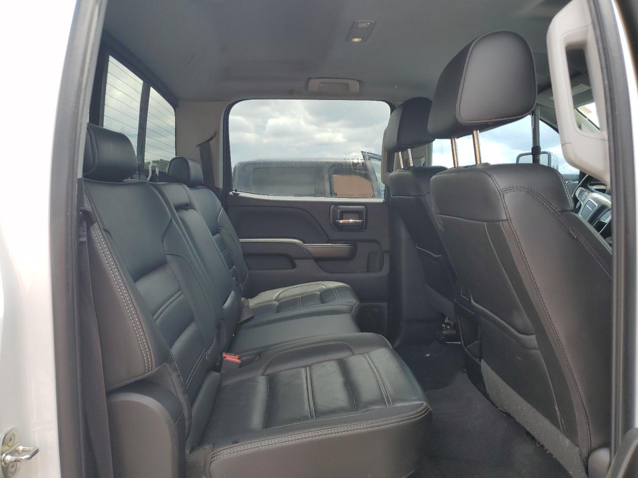 1gt12sey0kf225009 1GT12SEY0KF225009 2019 GMC Sierra K2500 Denali