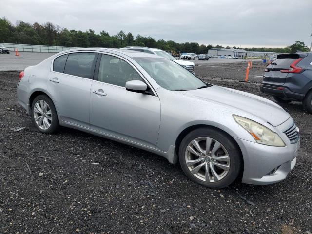  INFINITI G37 2012 Srebrny