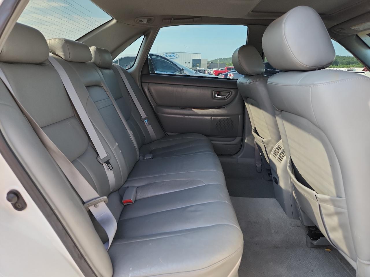 2004 Toyota Avalon Xl VIN: 4T1BF28B24U350653 Lot: 63328065