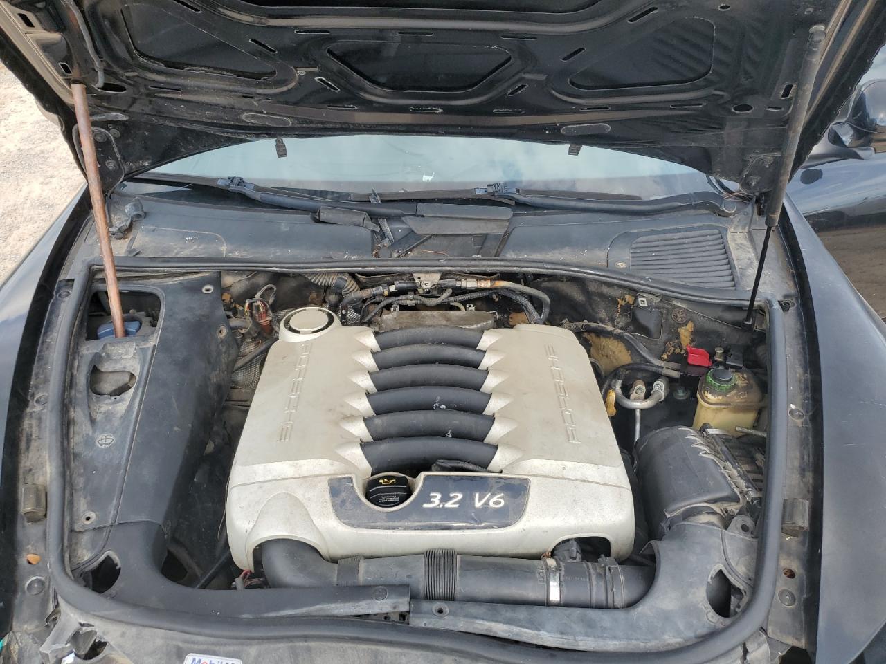 2005 Porsche Cayenne VIN: WP1AA29P05LA24137 Lot: 63088655