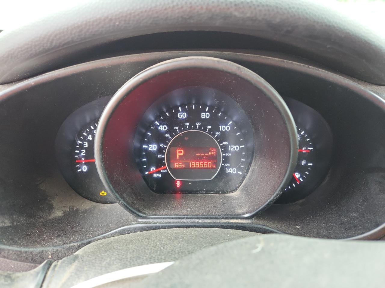 2016 Kia Soul VIN: KNDJN2A23G7393608 Lot: 63382915