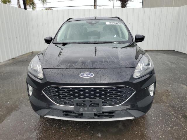  FORD ESCAPE 2021 Czarny