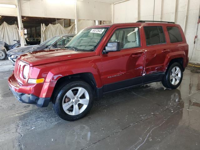 JEEP PATRIOT 2014 Czerwony
