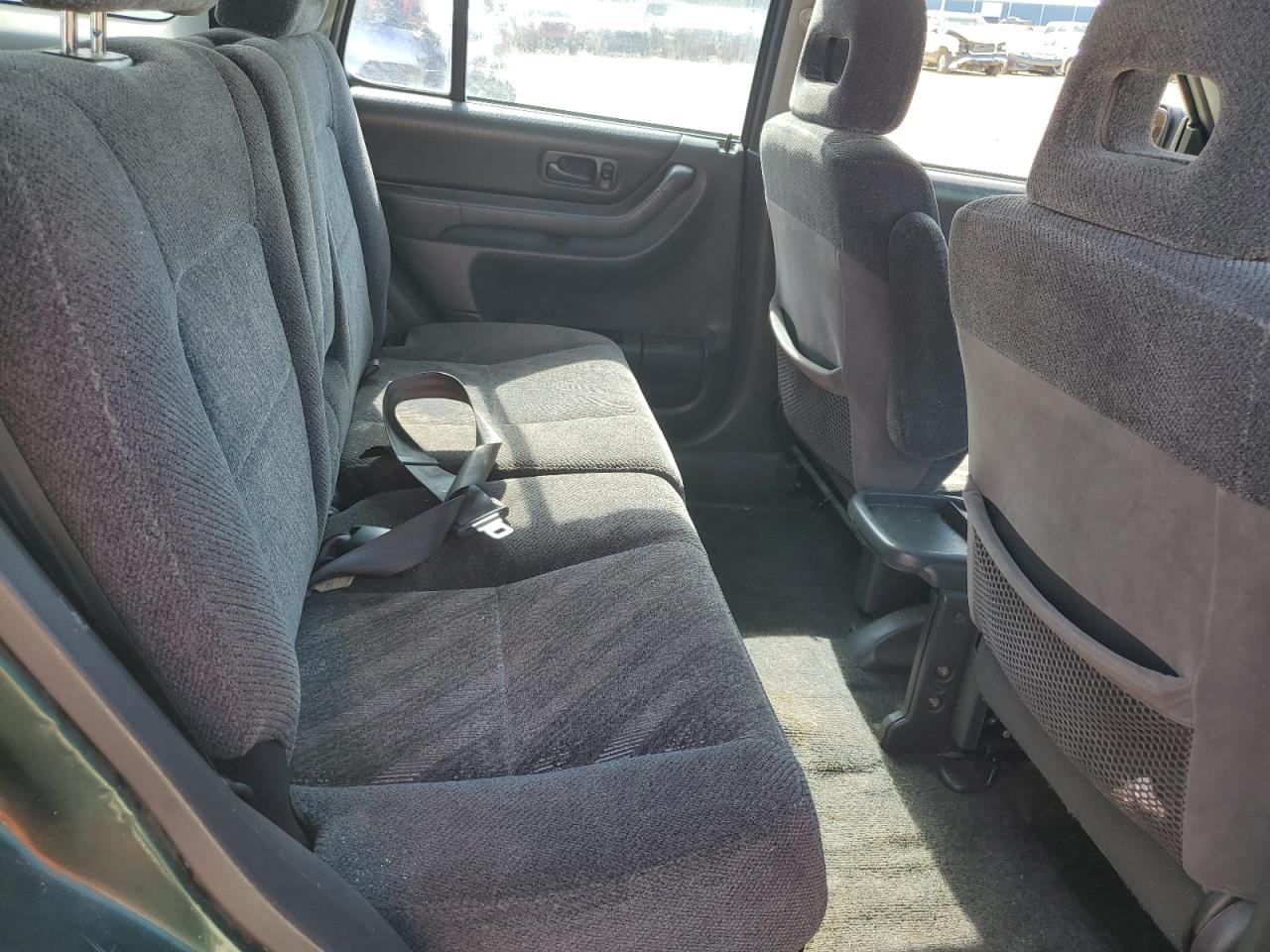 1999 Honda Cr-V Lx VIN: JHLRD2843XC010953 Lot: 64551425