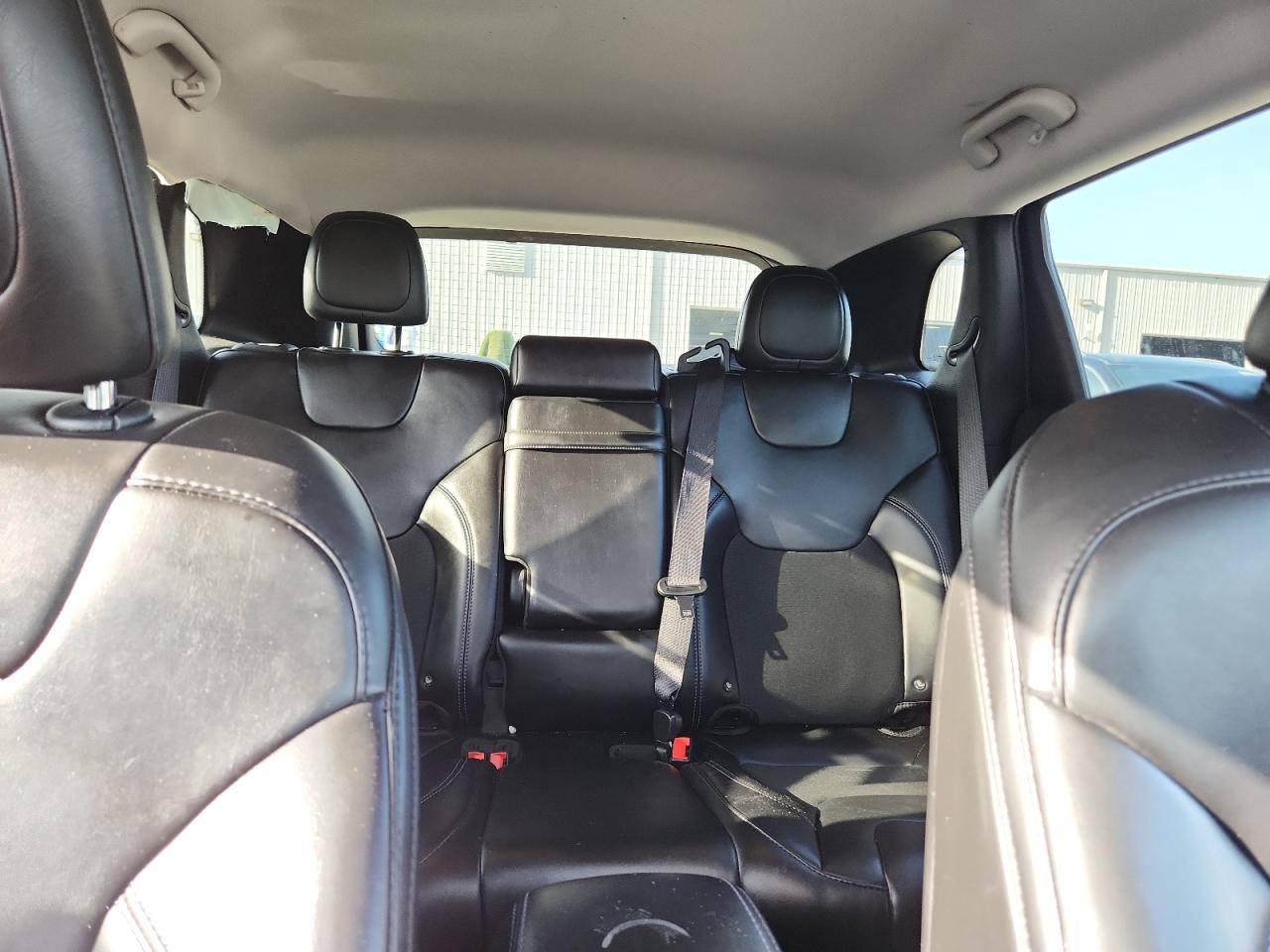2019 Jeep Cherokee Latitude Plus VIN: 1C4PJLLB3KD178412 Lot: 64376575