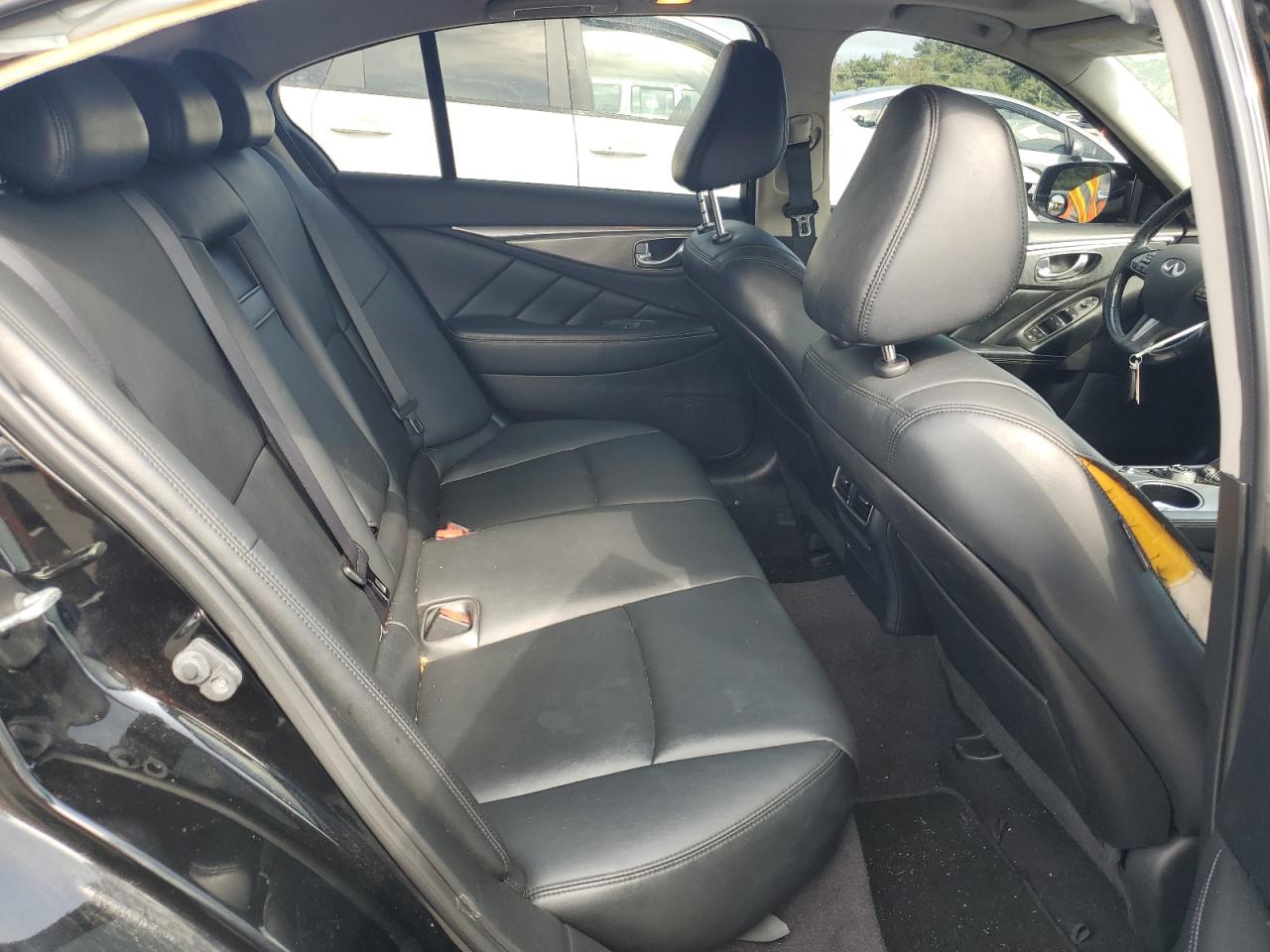 2015 Infiniti Q50 Base VIN: JN1BV7AR4FM407050 Lot: 64385325
