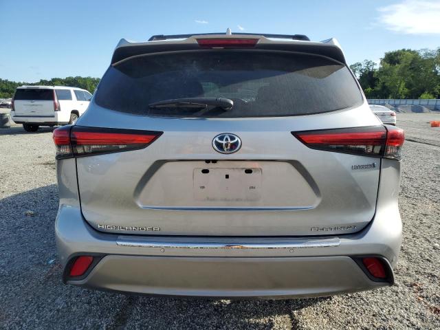  TOYOTA HIGHLANDER 2022 Silver