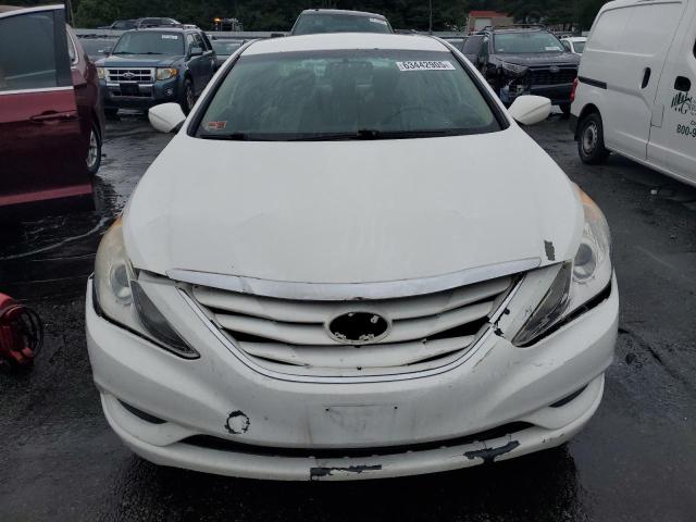 Sedans HYUNDAI SONATA 2013 Biały