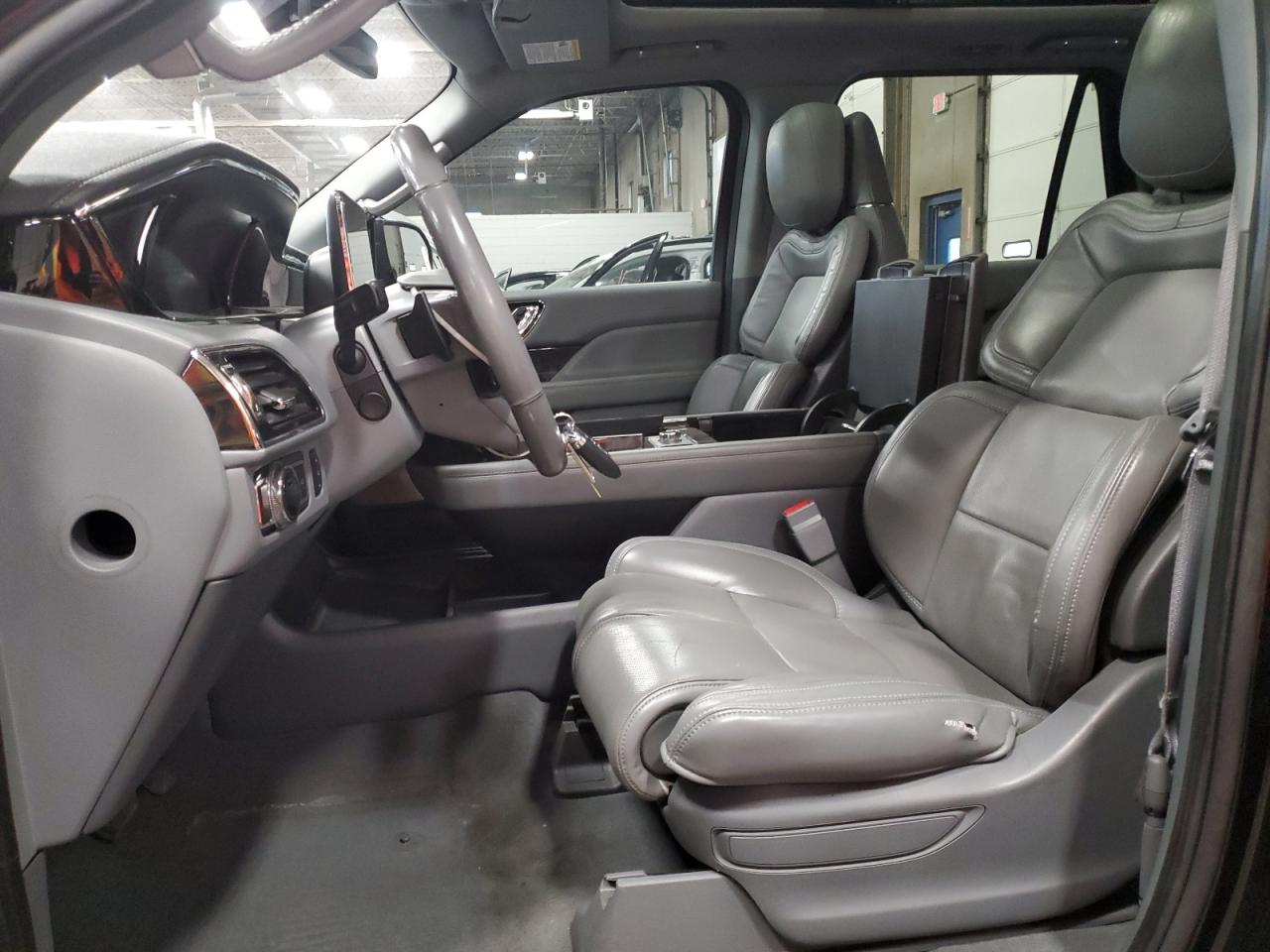 2020 Lincoln Navigator Reserve VIN: 5LMJJ2LT6LEL00967 Lot: 64099825