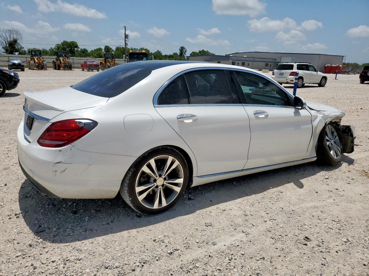 2017 Mercedes-Benz C 300 VIN: 55SWF4JB4HU186072 Lot: 64515235