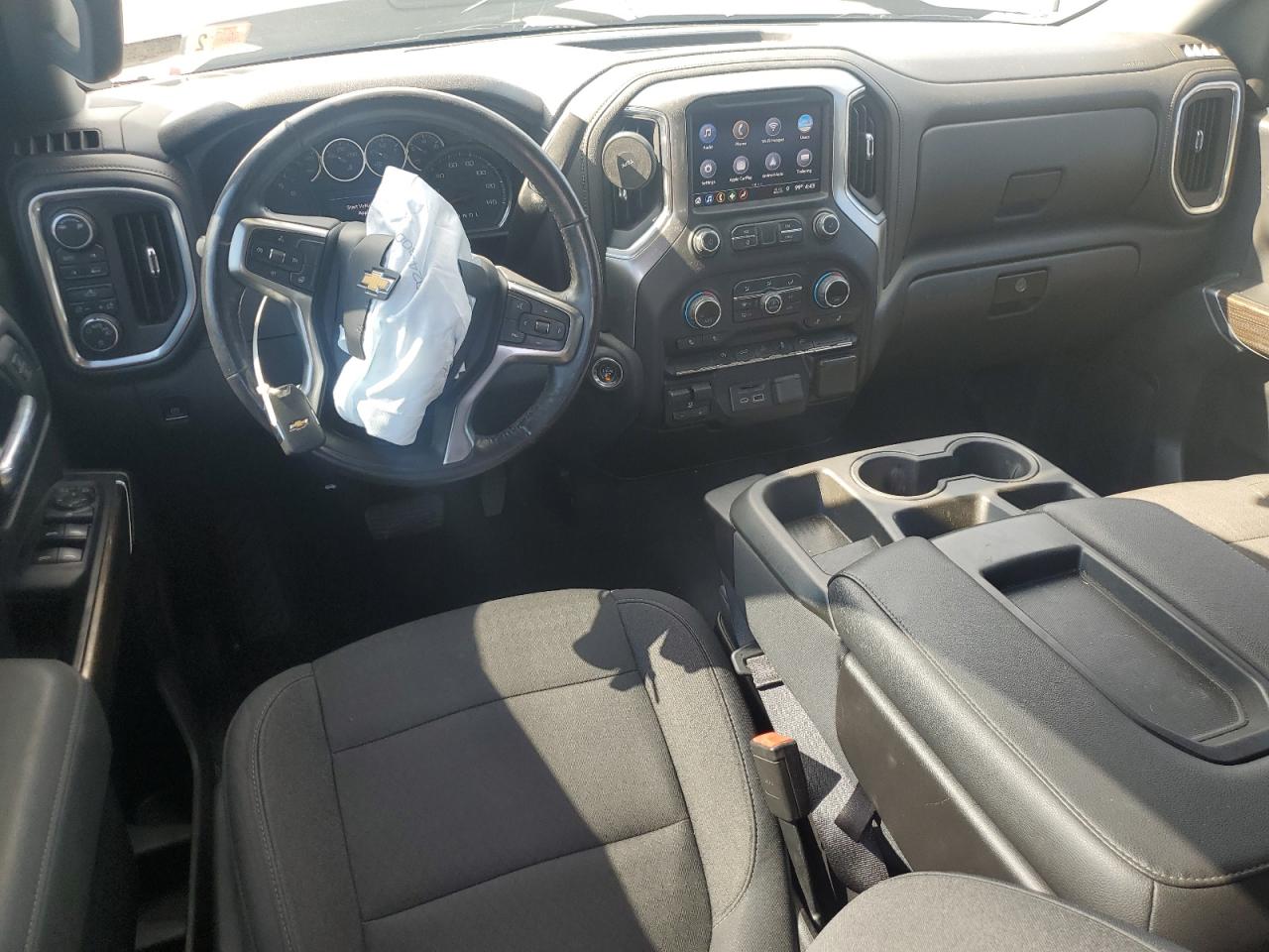 2019 Chevrolet Silverado K1500 Lt VIN: 1GCUYDED4KZ393318 Lot: 65415275