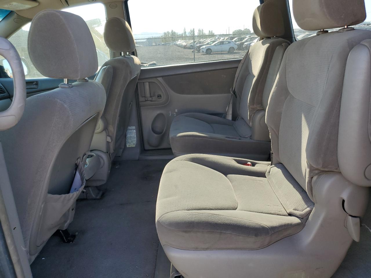 2004 Toyota Sienna Ce VIN: 5TDZA23CX4S020748 Lot: 66637485