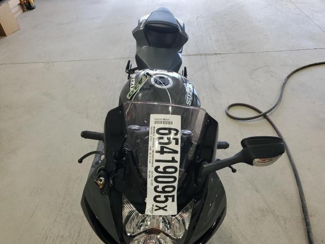 2025 SUZUKI GSX-R600   