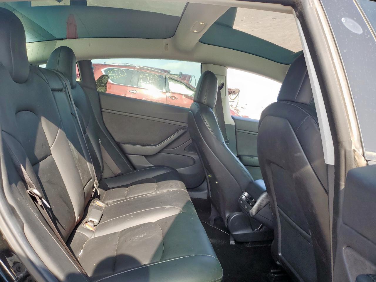 2019 Tesla Model 3 VIN: 5YJ3E1EB9KF477271 Lot: 65025785