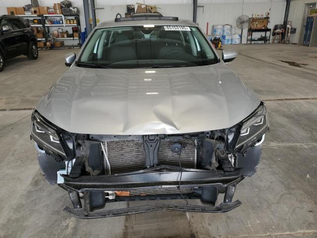  VOLKSWAGEN PASSAT 2020 Серебристый
