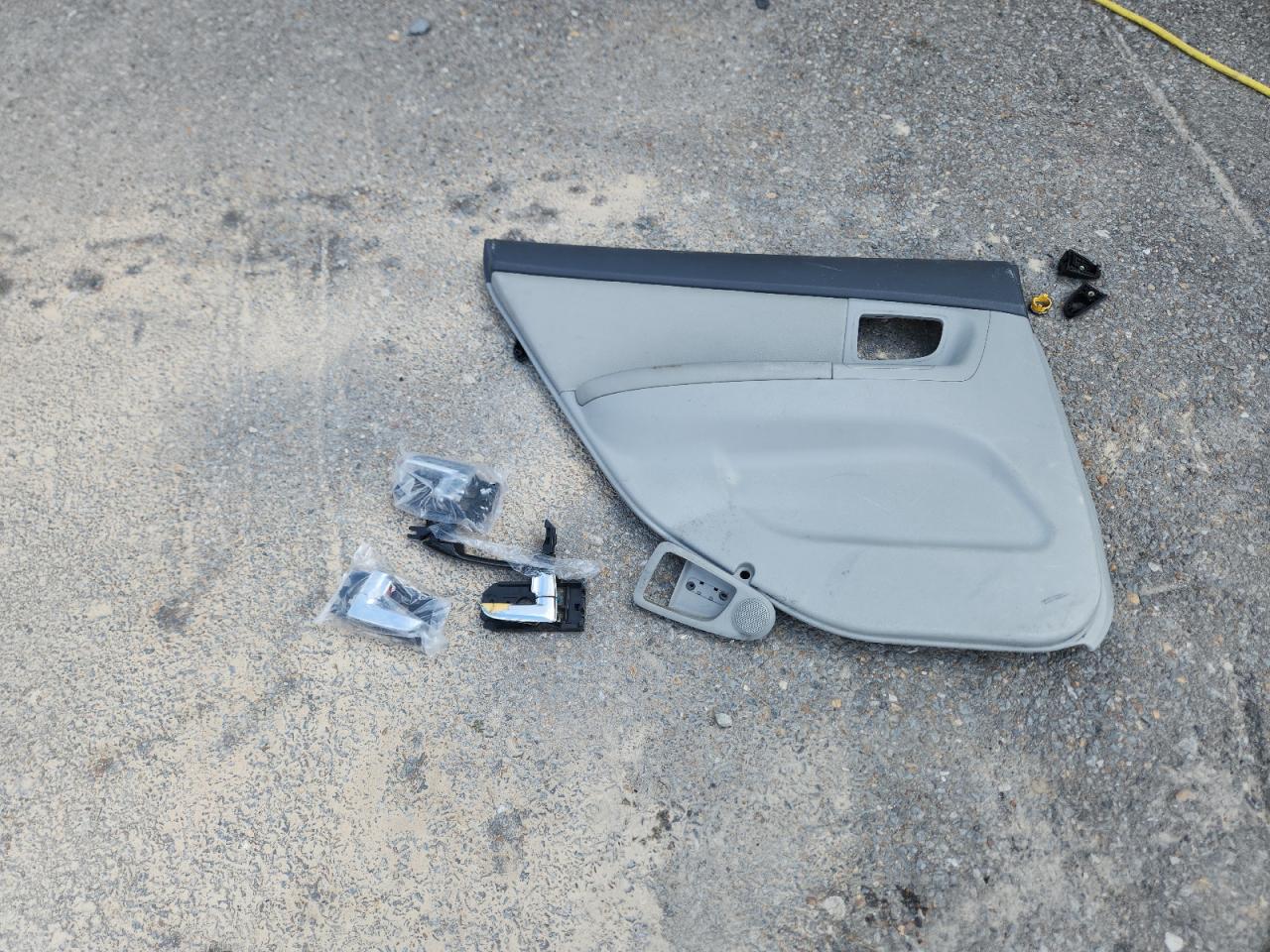 2007 Kia Spectra Ex VIN: KNAFE121775470432 Lot: 66840275