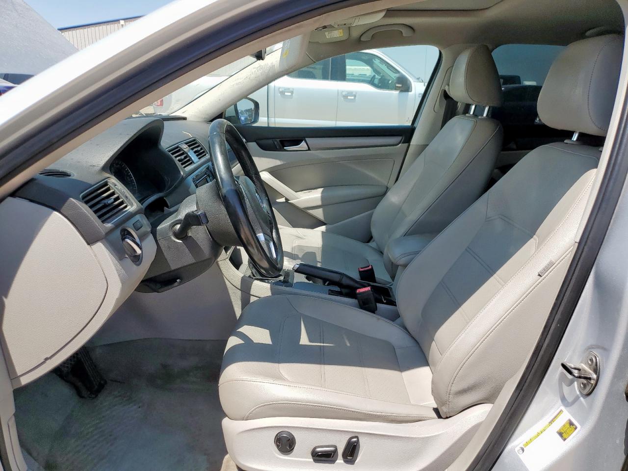 2014 Volkswagen Passat Se VIN: 1VWBT7A37EC117904 Lot: 64893305