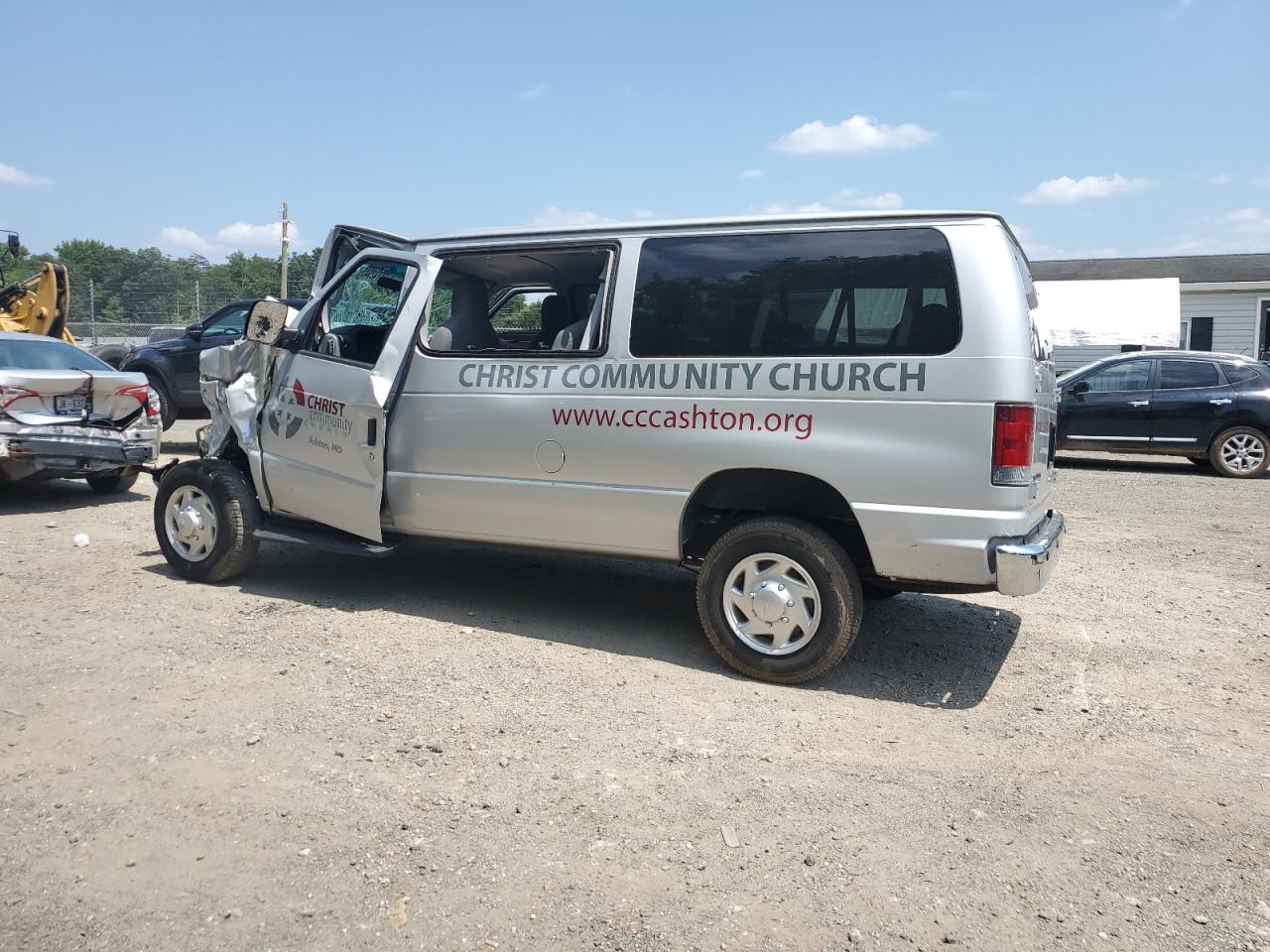 2009 Ford Econoline E350 Super Duty Wagon silver van gas 1FBNE31L79DA71773 photo #3