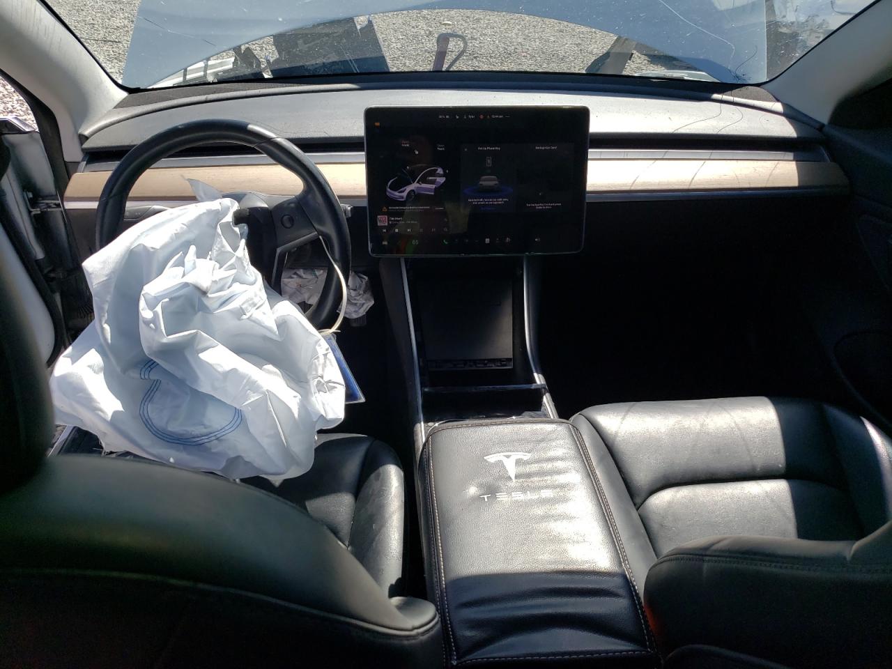 2018 Tesla Model 3 VIN: 5YJ3E1EB0JF185796 Lot: 64245875