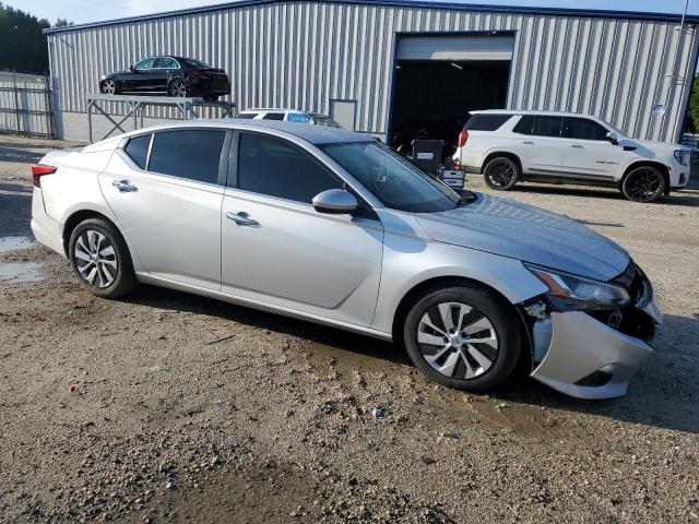  NISSAN ALTIMA 2020 Серебристый