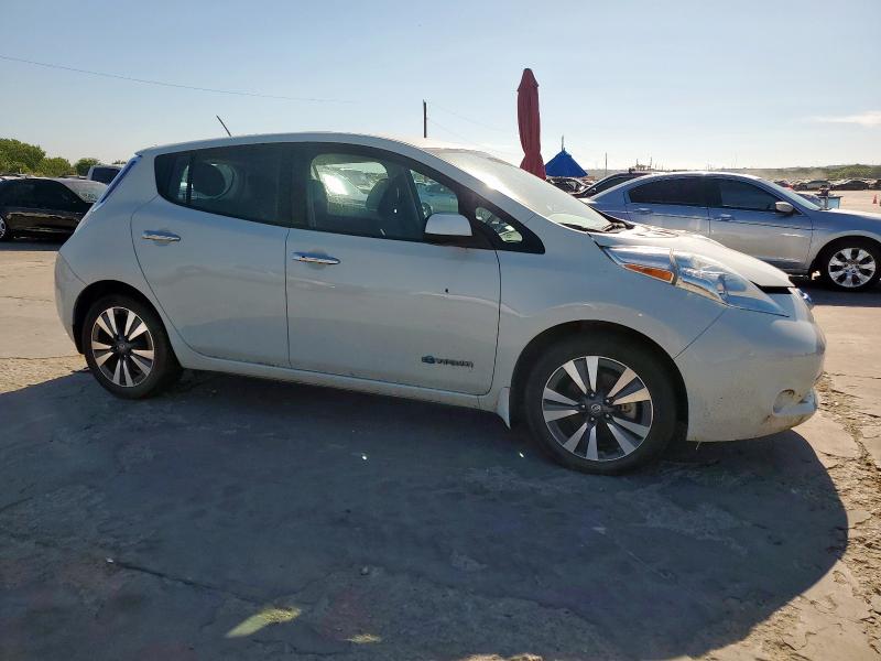  NISSAN LEAF 2017 White